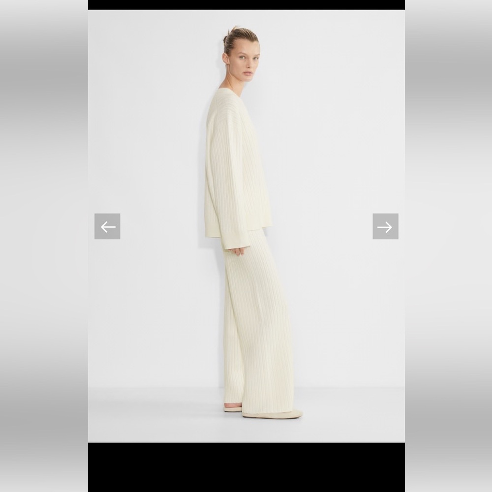 💕 ARITZIA The Group Lloyd Extra Fine Marino Wool Set Size S\M - Picture 4 of 11